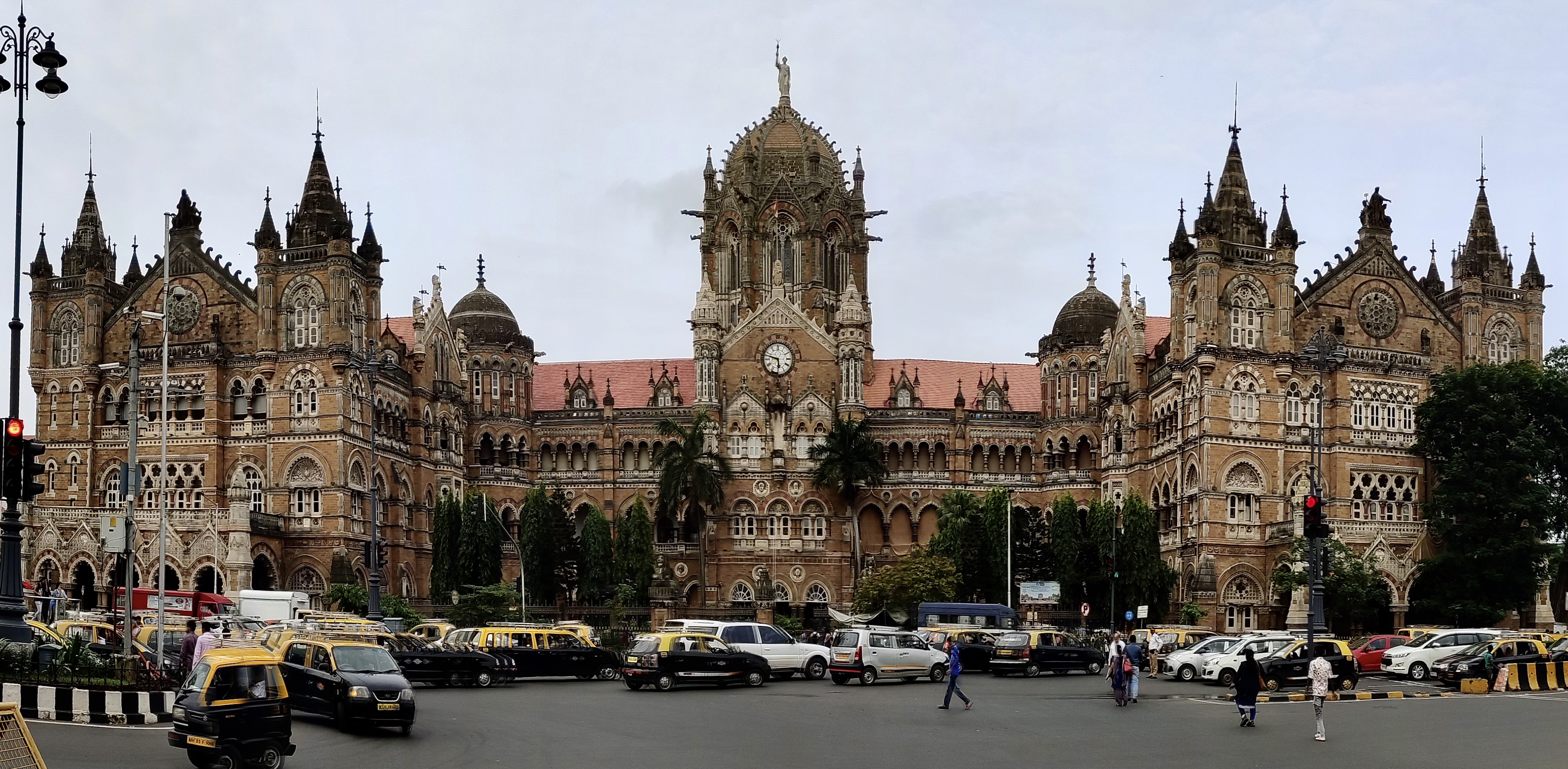 Chhatrapati Shivaji Terminus (CST) Mumbai 