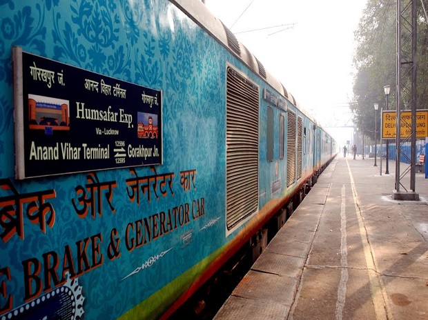 Humsafar Express fastest Train in India